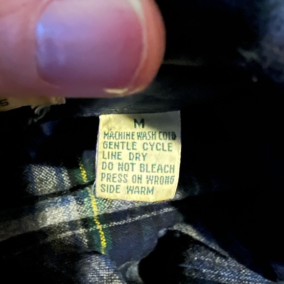 VINTAGE  100% WOOL FLANNEL SIZE MED MADE IN KOREA - Picture 4 of 5